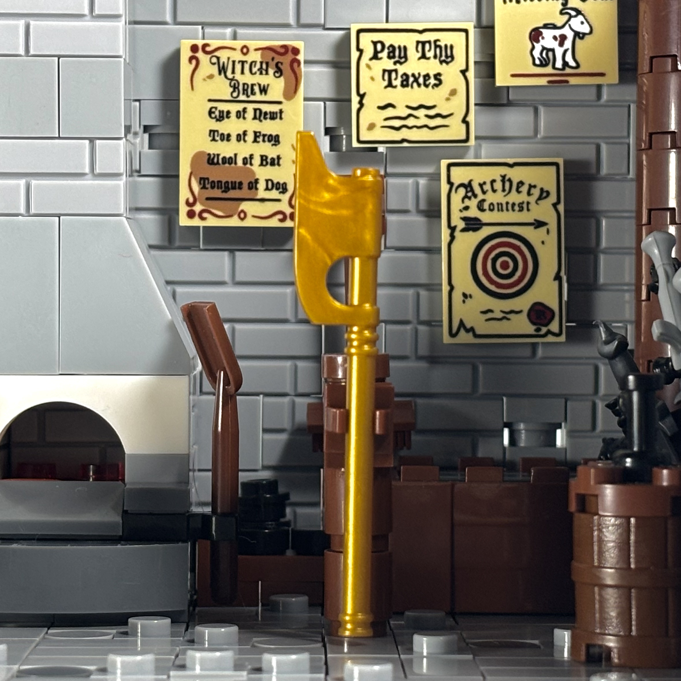 Golden War Axe