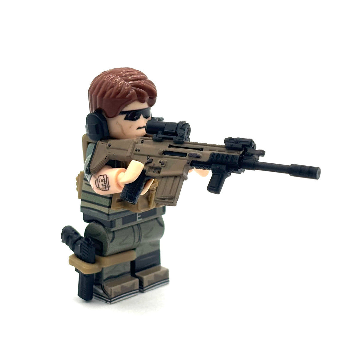 Fully Pained Scar-H with Removable Attachments
